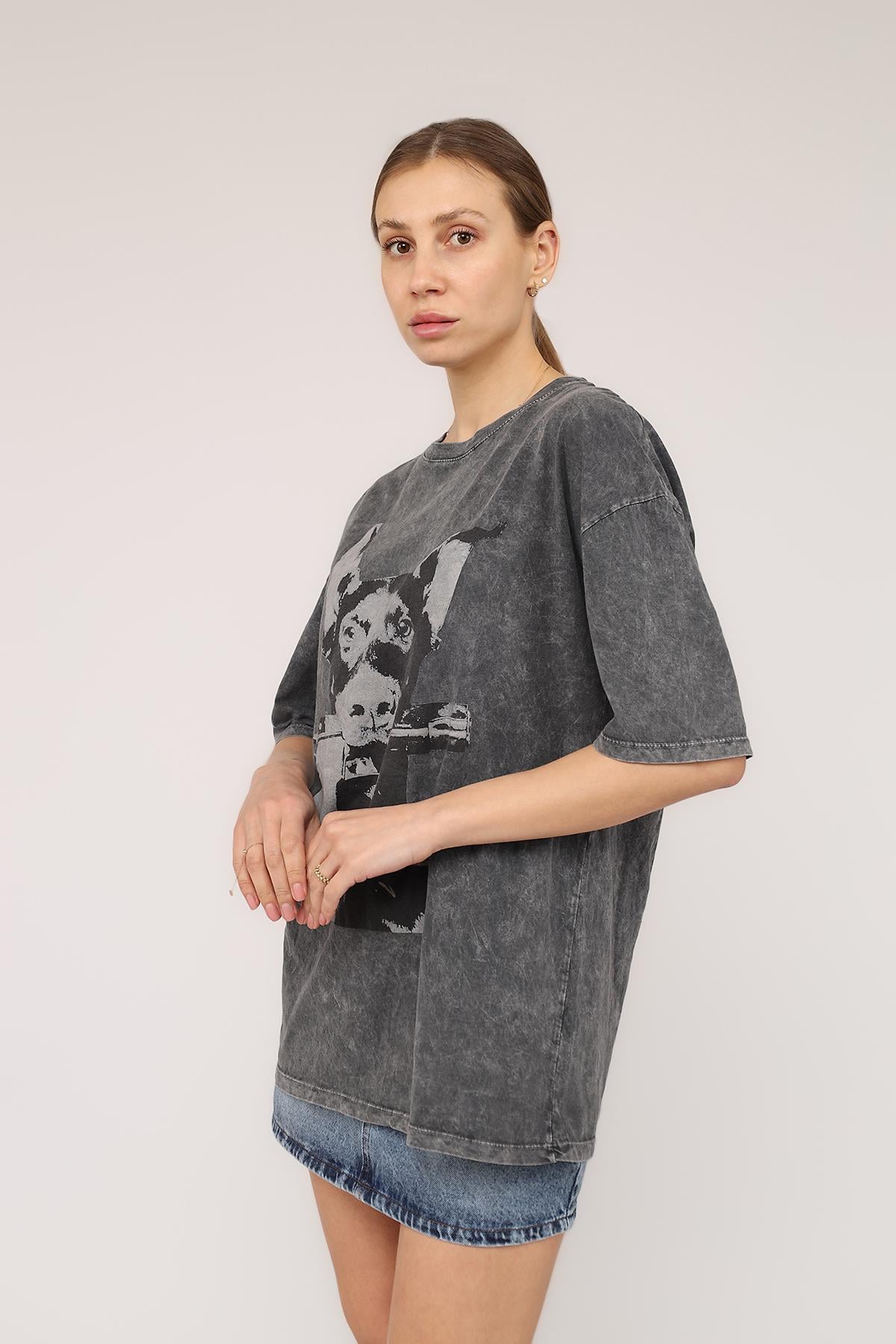 Футболка с коротким рукавом женская ЦБ-00274542 р. 44 Серый (SKT001058804) Футболка с коротким рукавом женская ЦБ-00274542 р. 44 Серый (SKT001058804)
