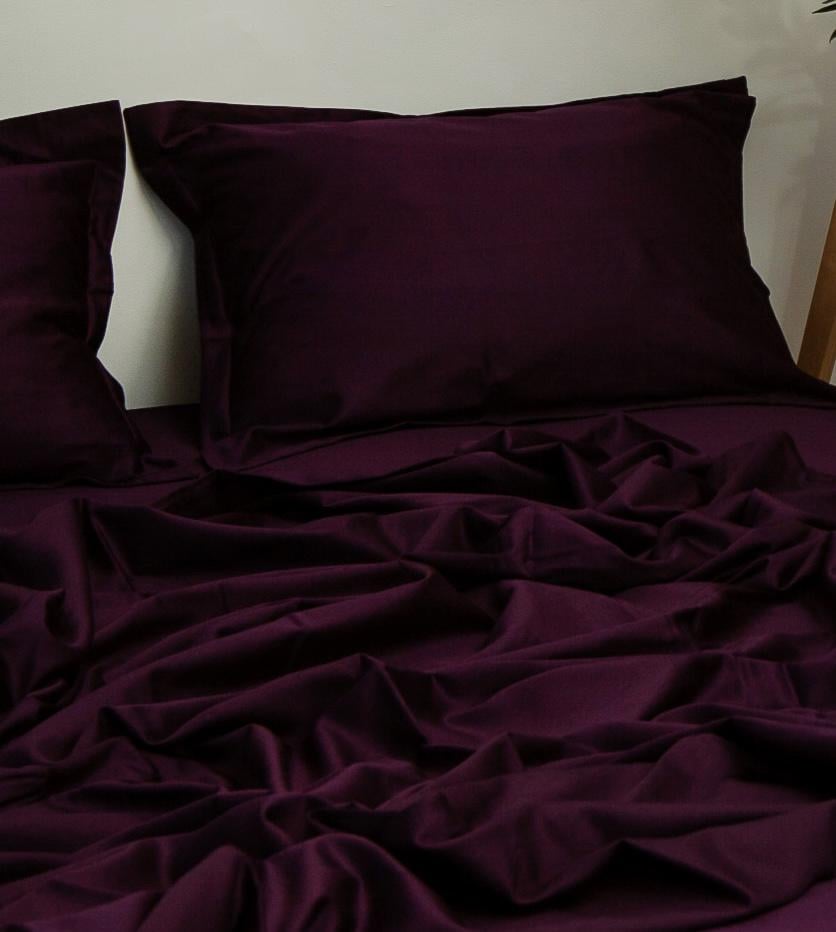 Комплект постільної білизни White Dream двоспальний євро з сатину Premium 200x220 см Сливовий (26992516)