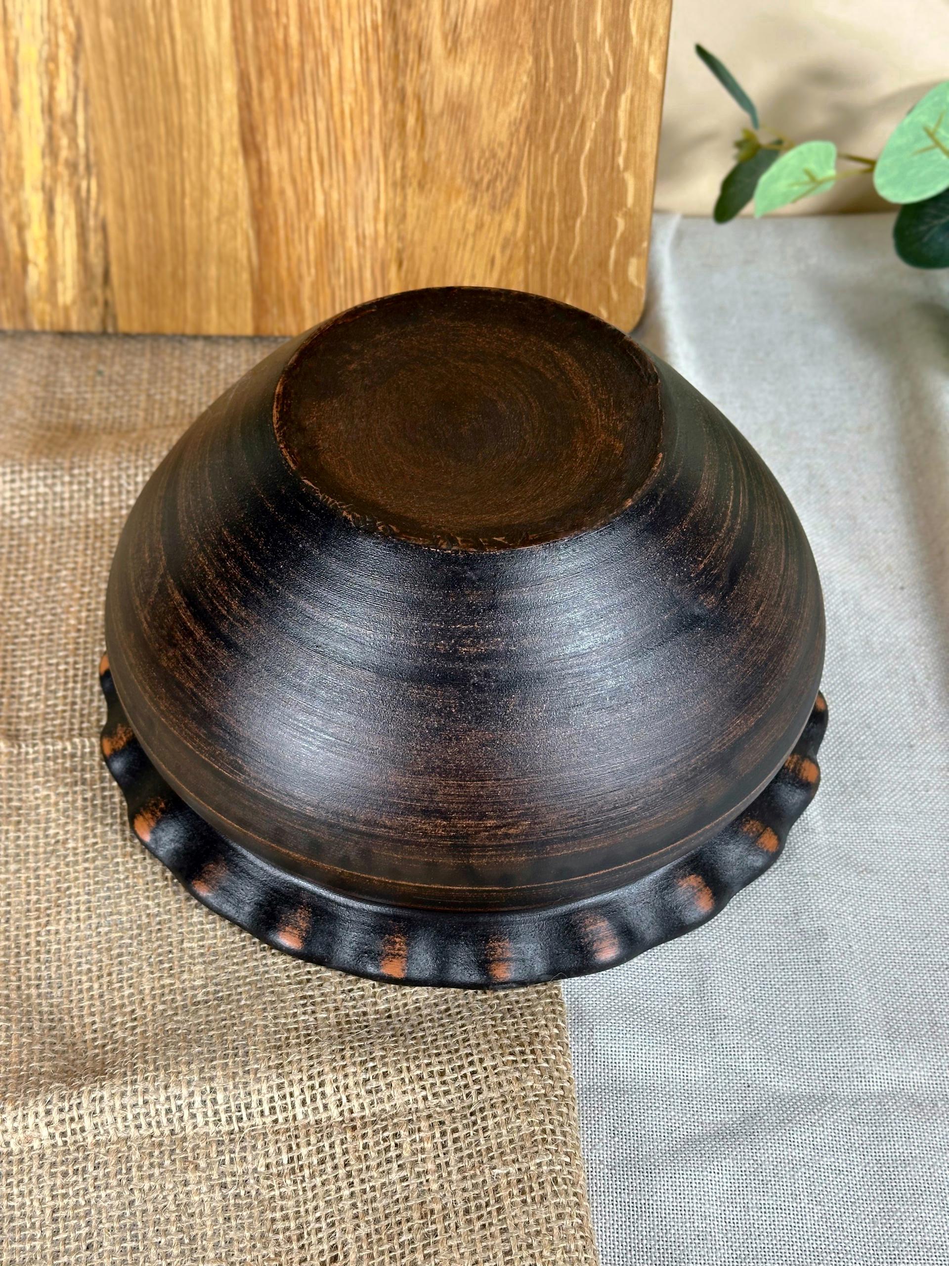 Макитра волна глиняная Гражда Гладка 2,5 л (13003-46) - фото 8 Макитра волна глиняная Гражда Гладка 2,5 л (13003-46) - фото 8