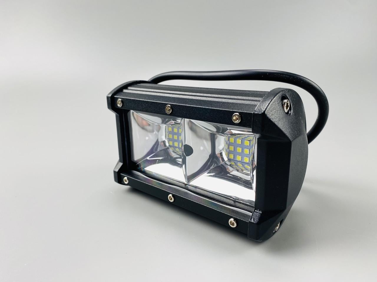 Фара Led прямокутна 96W 24 діода led chip 3030 додаткового освітлення авто Фара Led прямокутна 96W 24 діода led chip 3030 додаткового освітлення авто