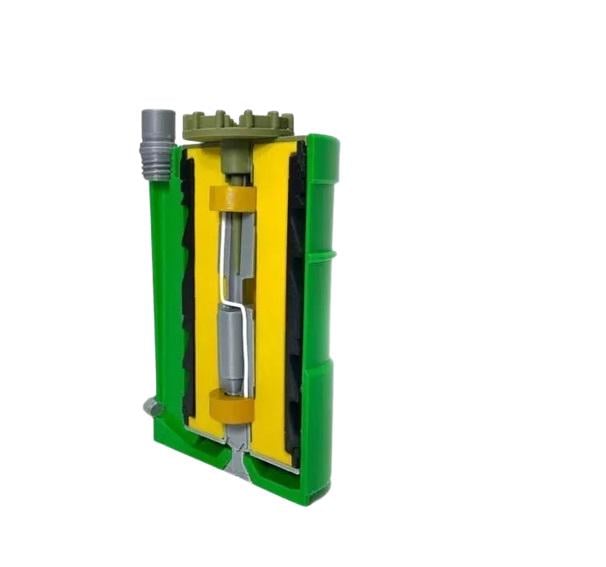 Макет протипіхотної осколкової міни кругового ураження вистрибуючої натяжної дії ПОБ Пилка в розрізі