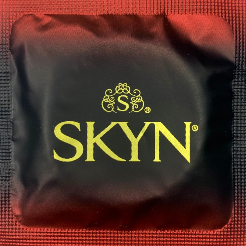 Презерватив SKYN Intense Feel з точками та ребрами 1 шт. (101899)