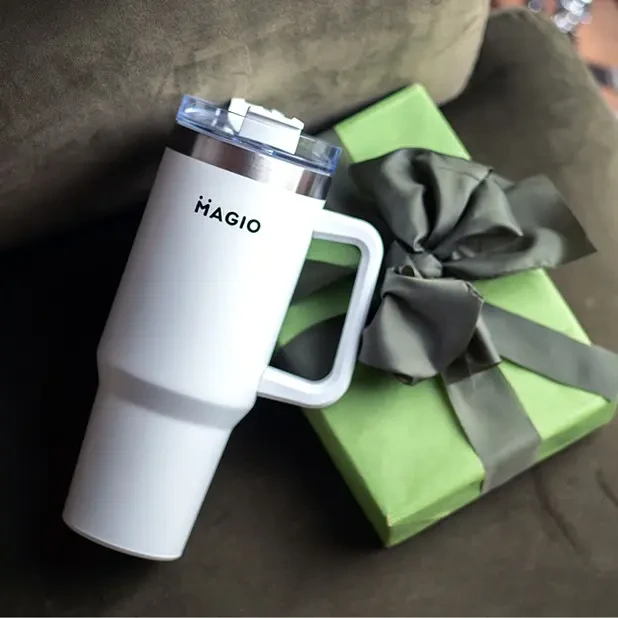 Термокружка с соломинкой Magio MG-1086 вакуумные стенки 1200 мл Белый (2617364431) - фото 3 Термокружка с соломинкой Magio MG-1086 вакуумные стенки 1200 мл Белый (2617364431) - фото 3