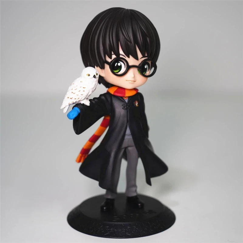 Фигурка коллекционная Harry Potter со совой 15 см (28524320)