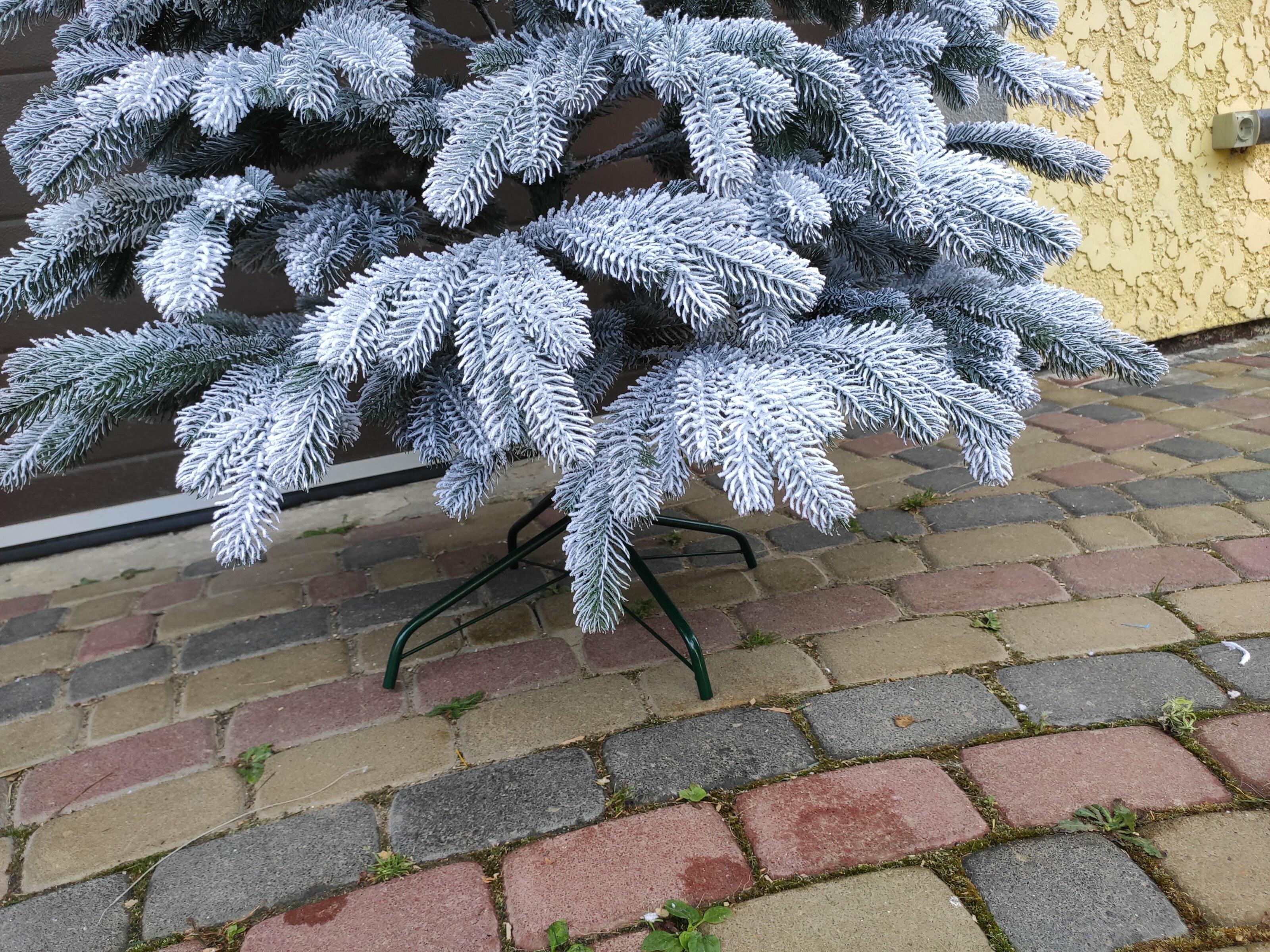 Ялинка лита елітна засніжена Хатинка з металевою розбірною підставкою 2,50 м Білий (Засн.Е-250) - фото 4