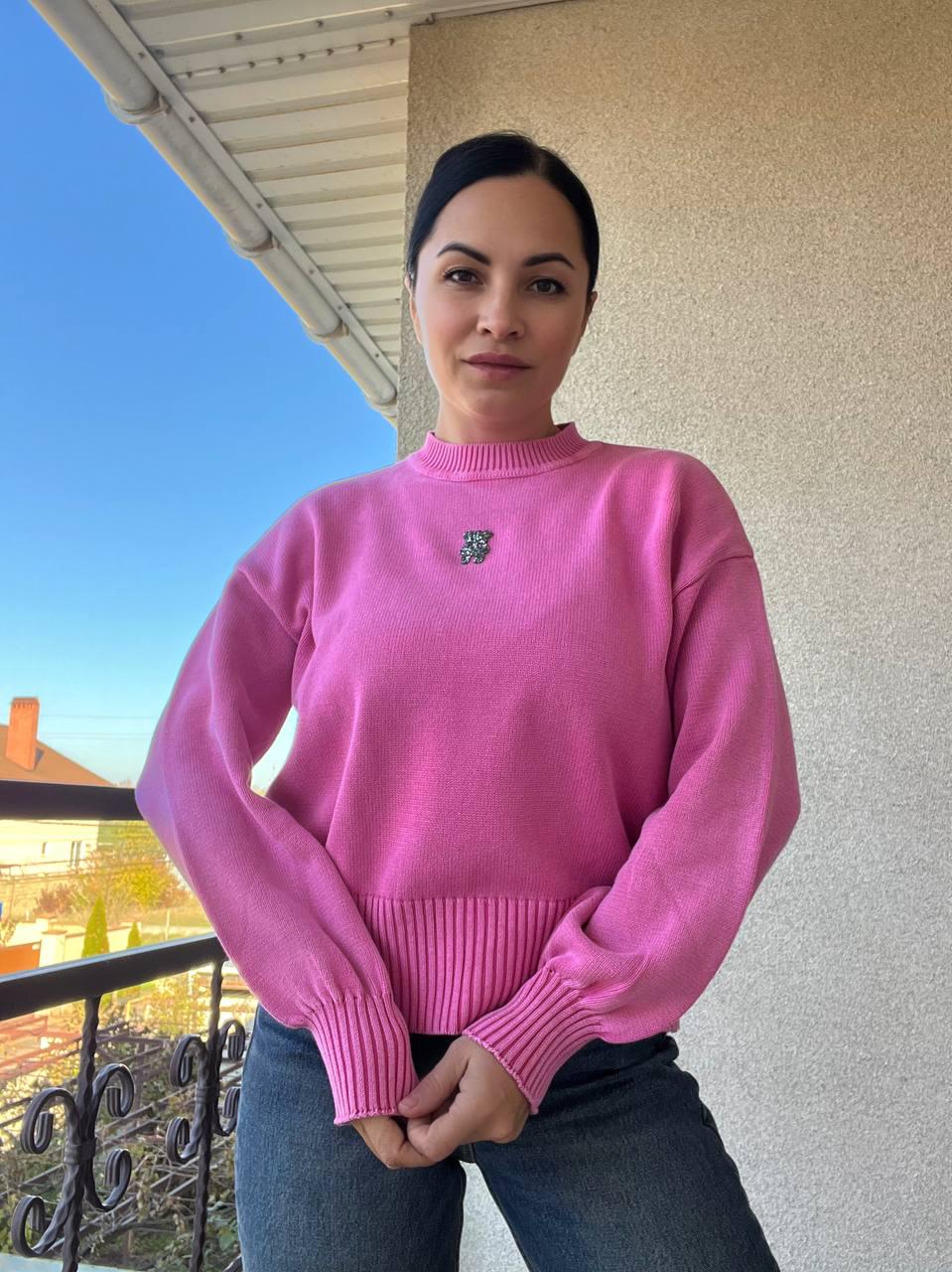 Светр жіночий A-N 870 варений ведмедик камінчики середня довжина оверсайз р. 44-48 Рожевий (3121) - фото 7 Светр жіночий A-N 870 варений ведмедик камінчики середня довжина оверсайз р. 44-48 Рожевий (3121) - фото 7