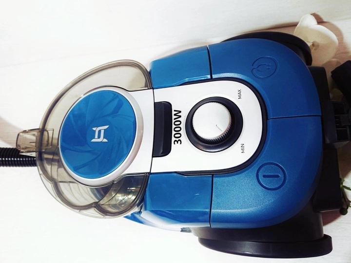 Пилосос циклонного типу Henschll XN-1988 з контейнером 4 л 3000 Вт Синій (XN-1988.4) - фото 2 Пилосос циклонного типу Henschll XN-1988 з контейнером 4 л 3000 Вт Синій (XN-1988.4) - фото 2