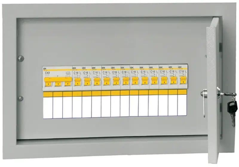 Распределительный щит УЕК УОЩВ-3-63-12-0 12 модулей IP31 36 УХЛ4 (MSM10-3V-12-31-U)