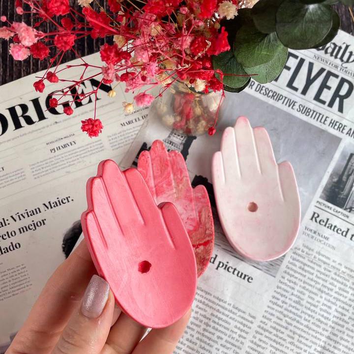 Свічник для тонкої свічки 5candles Долонька мармур (1476_7-352) - фото 3 Свічник для тонкої свічки 5candles Долонька мармур (1476_7-352) - фото 3