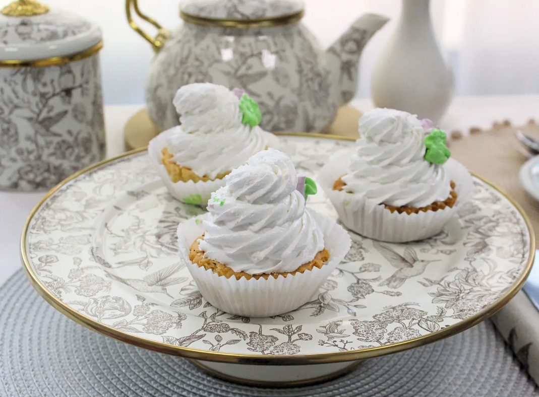 Тортовница эмалированная BIRD Elmani с крышкой на ножке 30 см - фото 8