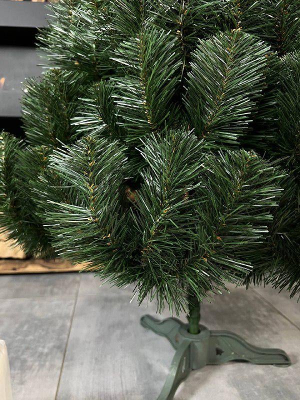 Штучна ялинка Монтана з пластиковою підставкою 1,5 м Зелений (YNK081300) - фото 3