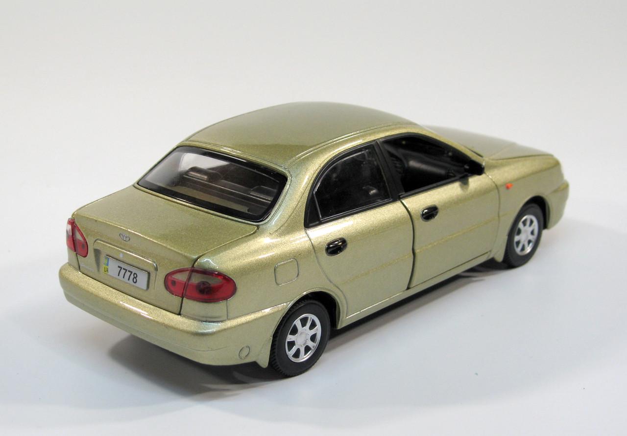 Модель металева Daewoo Lanos (7778 Oliva) - фото 4