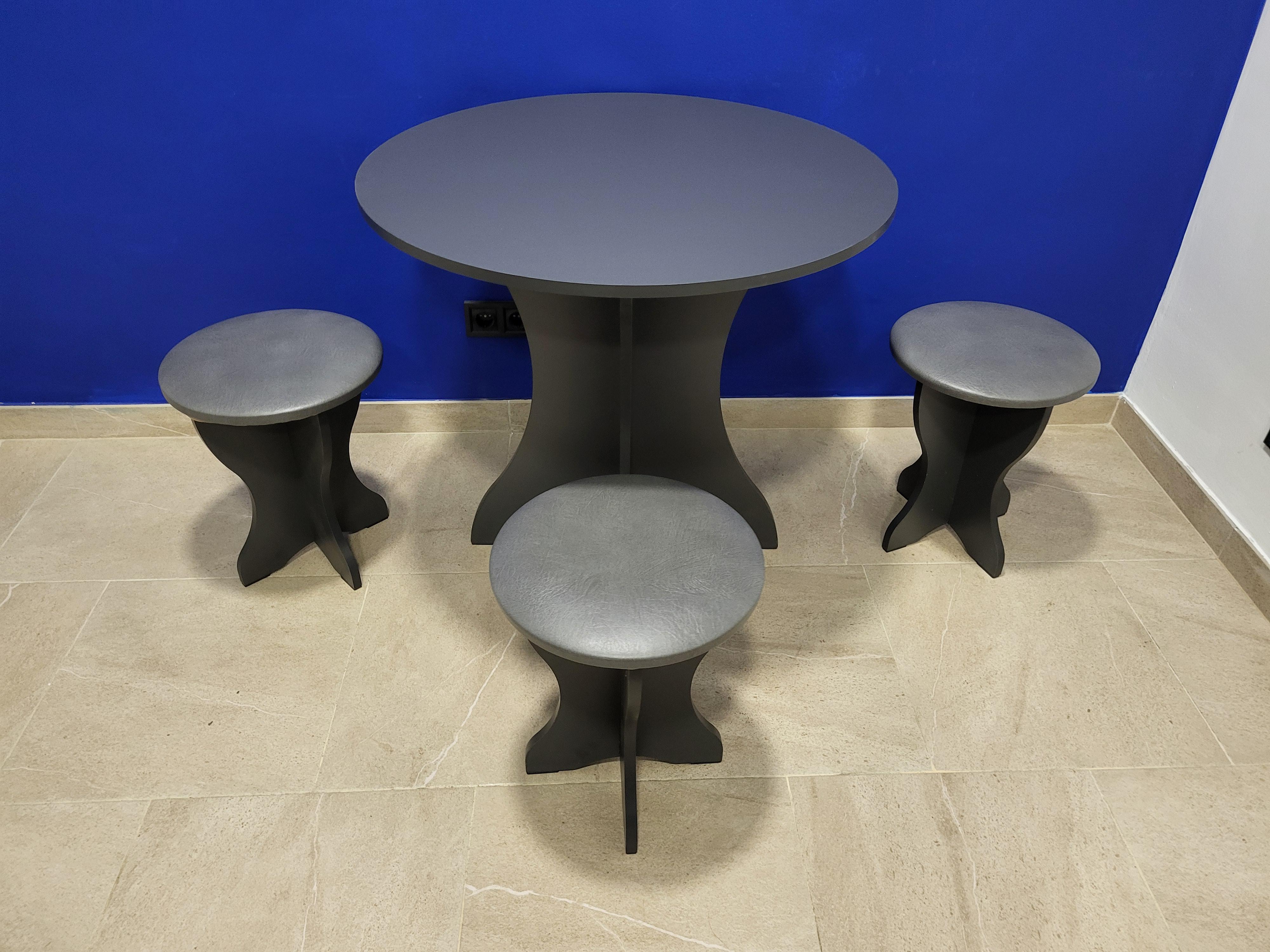 Стол круглый и 3 табурета Боярин ДСП/экокожа Антрацит/Серый (S3T-A-ES)