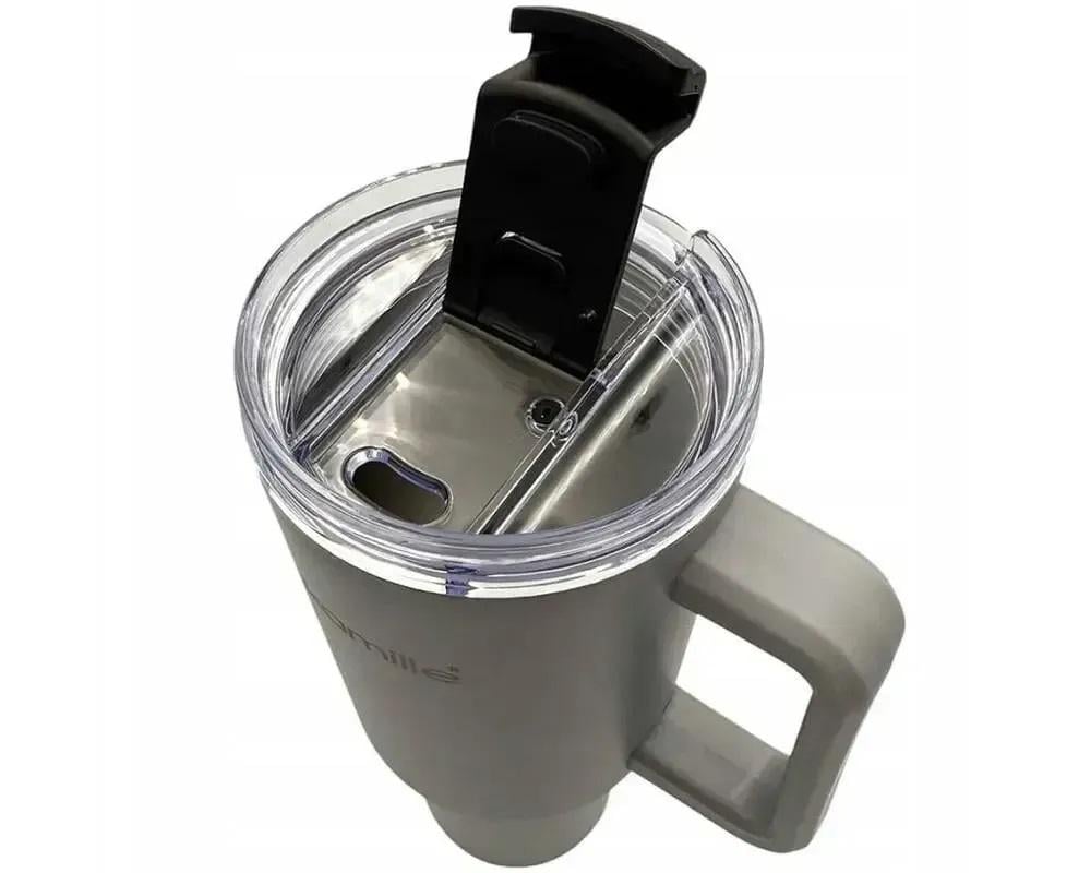 Термокружка с ручкой и трубочкой Kamille KM-2173 из нержавеющей стали 1200 мл Серый (150-84-2173) - фото 3 Термокружка с ручкой и трубочкой Kamille KM-2173 из нержавеющей стали 1200 мл Серый (150-84-2173) - фото 3