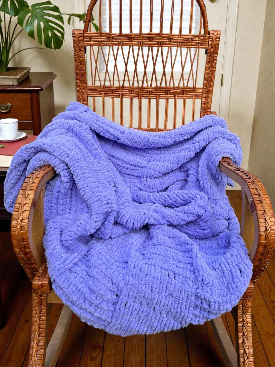 Плед Шахматная доска из плюшевой пряжи Alize Puffy 150х190 см Фиолетовый - фото 2