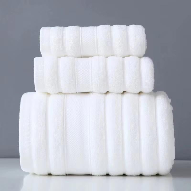 Набір рушників Soft Strip 3в1 140х70 см/74х34 см/74х34 см Білий (NR3in1WhiteStrip) - фото 5 Набір рушників Soft Strip 3в1 140х70 см/74х34 см/74х34 см Білий (NR3in1WhiteStrip) - фото 5