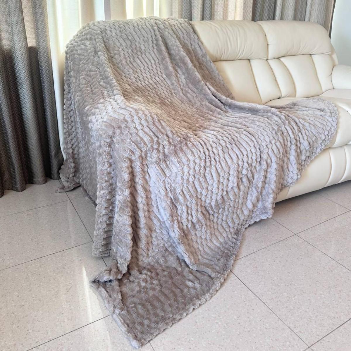 Плед Koloco Шарпей 3D євро 200х230 см Бежевий (41110) - фото 3 Плед Koloco Шарпей 3D євро 200х230 см Бежевий (41110) - фото 3