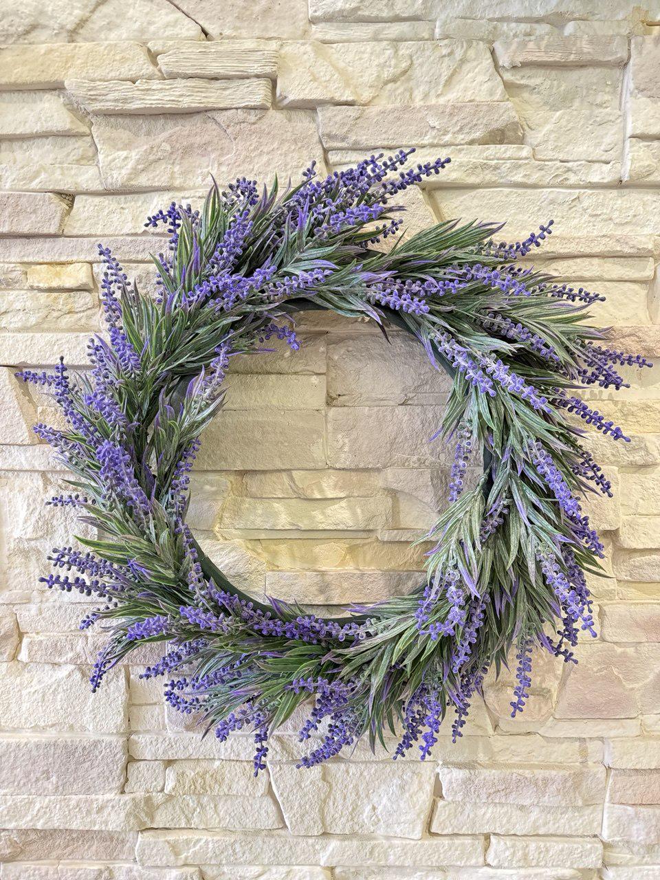 Венок декоративный ПЛАСТМАКС с искусственной лавандой 40 см (L4)
