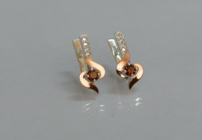 Серебряные серьги Sil с золотыми вставками 142s-9 Гранат (Sil-1136)