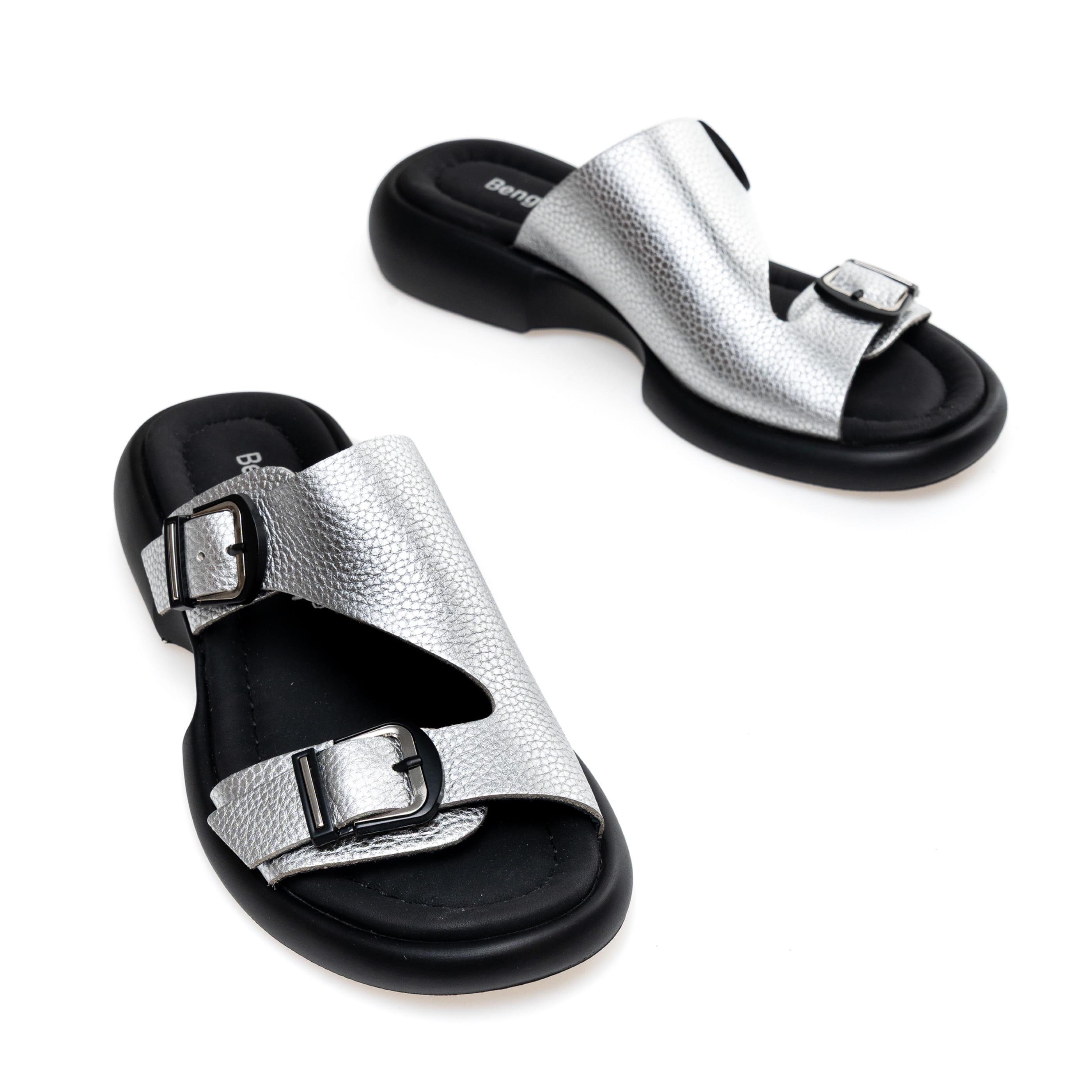 Шльопанці Bengzo Baldini 01650 р. 36 Срібний (104364007)