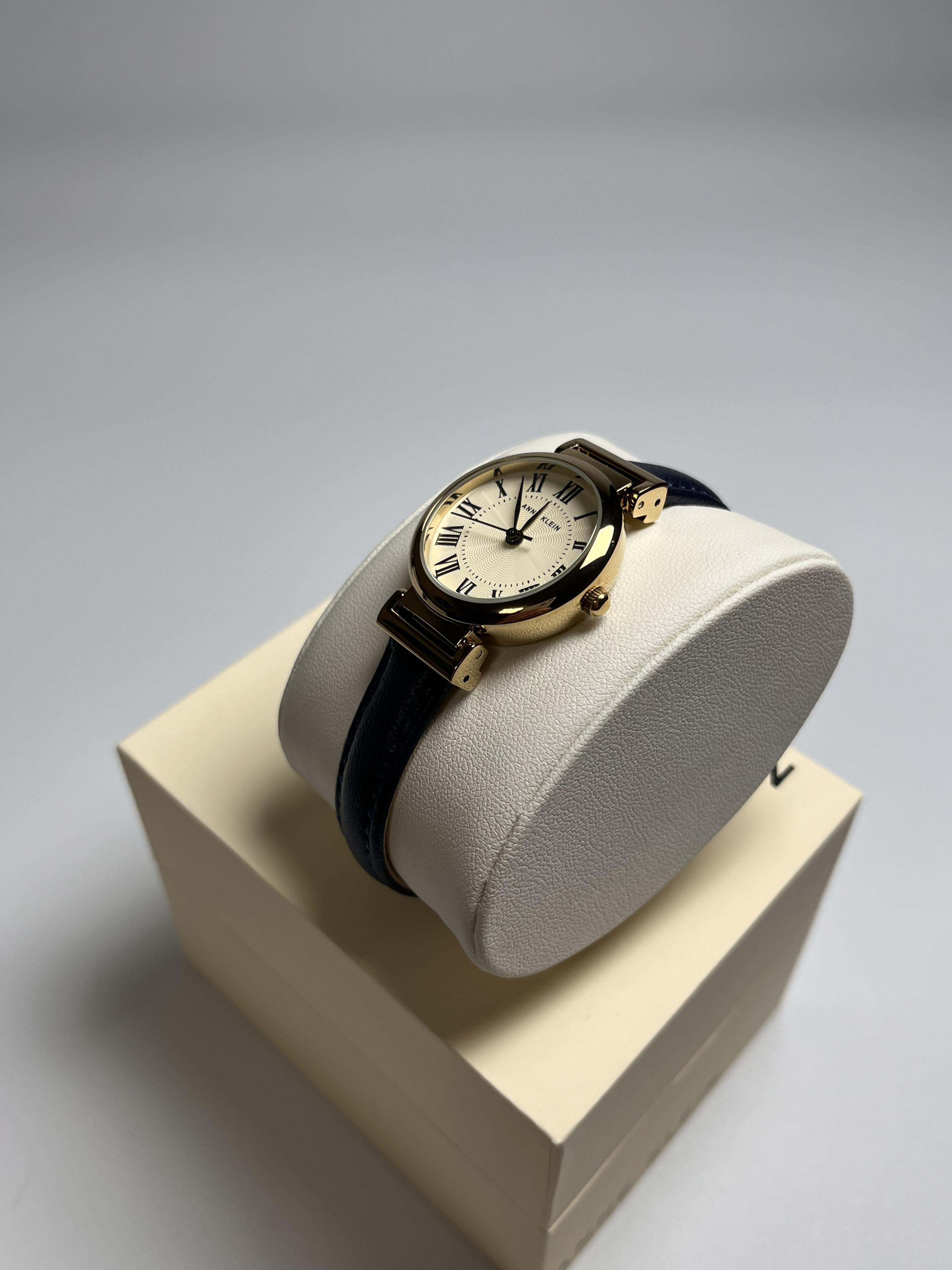 Часы женские Anne Klein AK/2246CRNV - фото 4 Часы женские Anne Klein AK/2246CRNV - фото 4