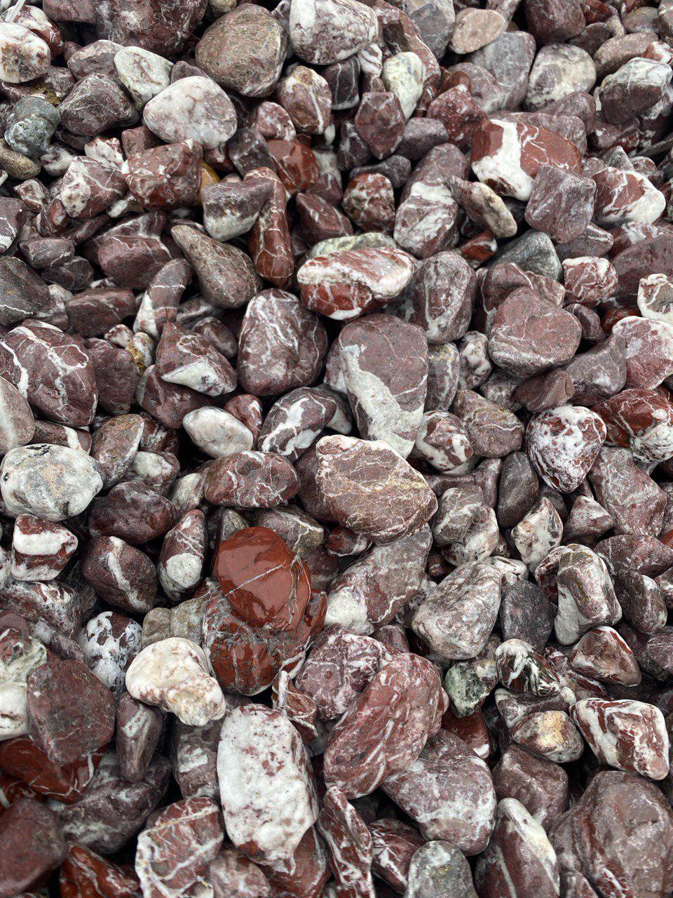 Галька мармурова Кам'яний двір 2-4 см Червоний (0032) - фото 1 Галька мармурова Кам'яний двір 2-4 см Червоний (0032) - фото 1