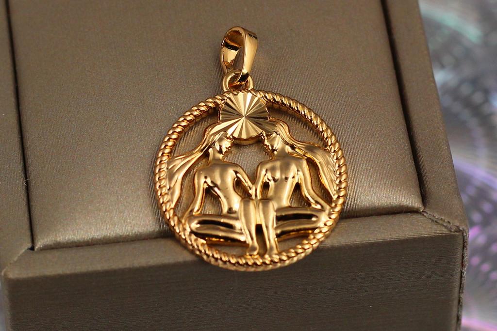 Кулон зодиак Xuping Jewelry Близнецы в кольце 2,1 см Золотистый Кулон зодиак Xuping Jewelry Близнецы в кольце 2,1 см Золотистый