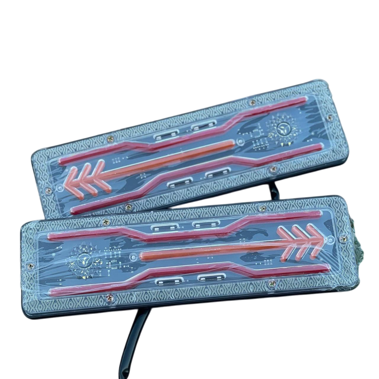 Ліхтарі задні герметичні 2 шт. 12/24 V (IP67) Ліхтарі задні герметичні 2 шт. 12/24 V (IP67)