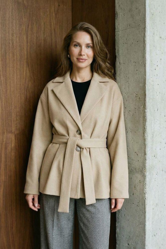 Пальто женское приталенное Seventeen L-XL Бежевый