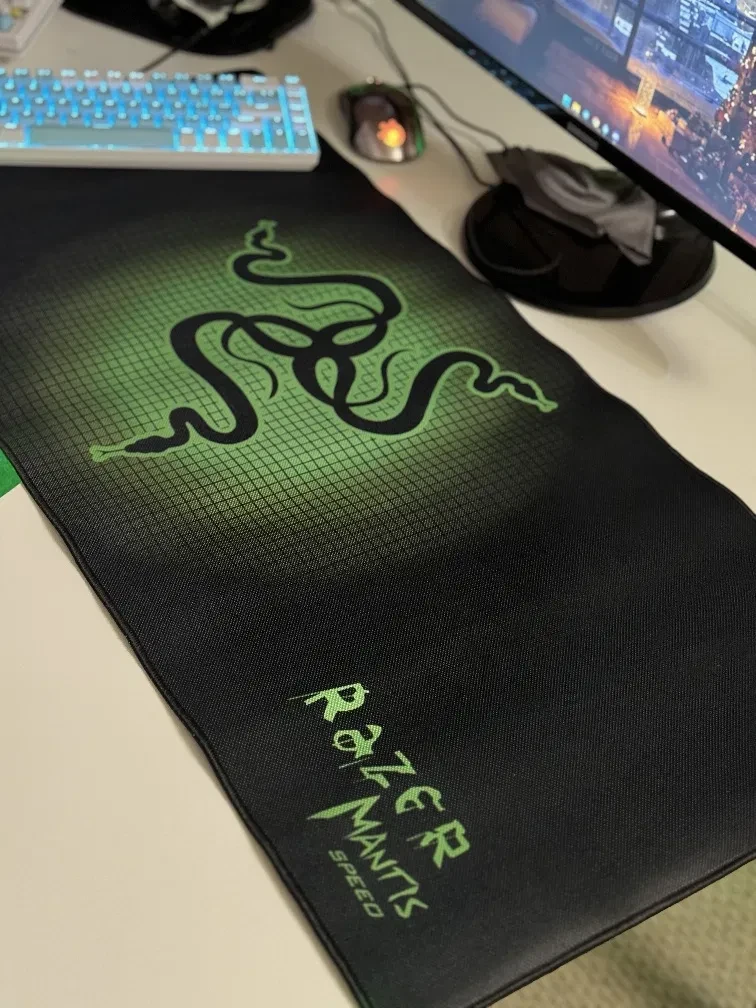 Килимок для миші Razer Mantis 900х400 мм (2101727221) - фото 6