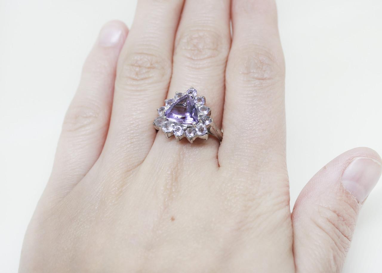 Кольцо серебряное с аметистом р. 18,5 5,54 г (1616584029) Кольцо серебряное с аметистом р. 18,5 5,54 г (1616584029)