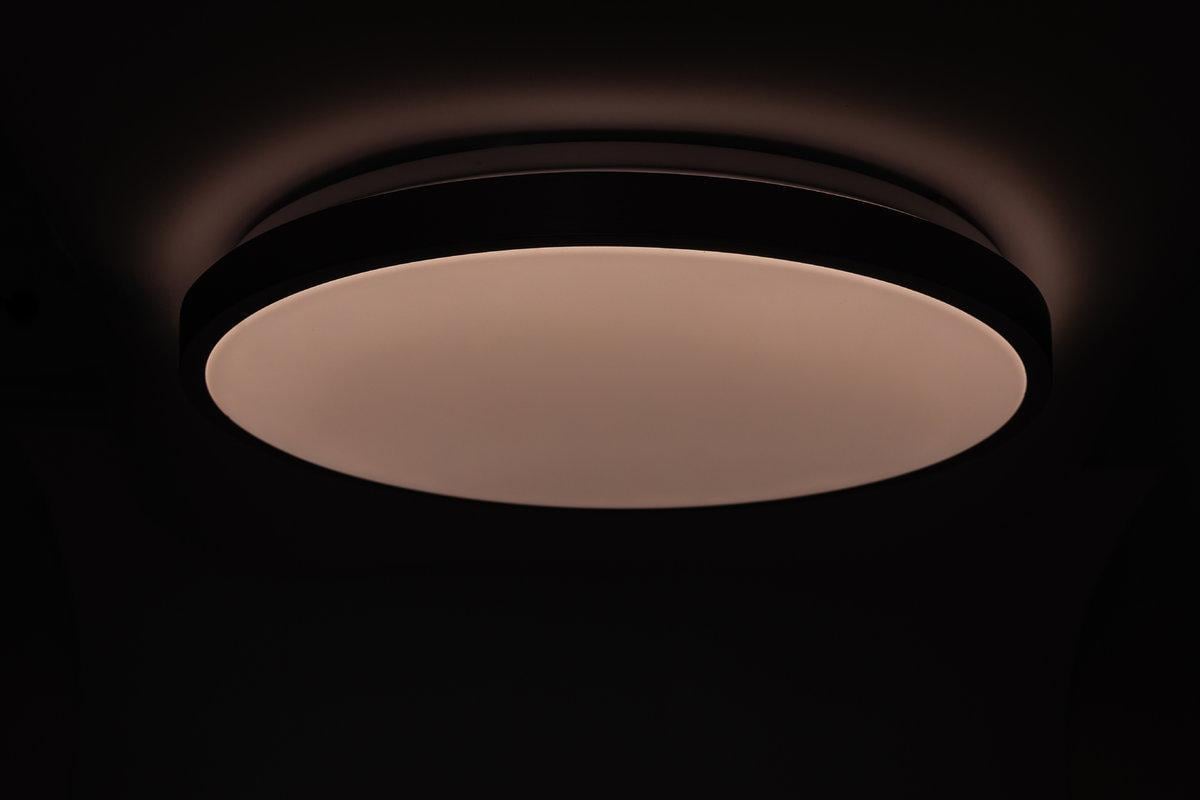 Потолочный светильник Vestum RING матовый 30W 4000К 395х60 мм Серебряный - фото 6 Потолочный светильник Vestum RING матовый 30W 4000К 395х60 мм Серебряный - фото 6