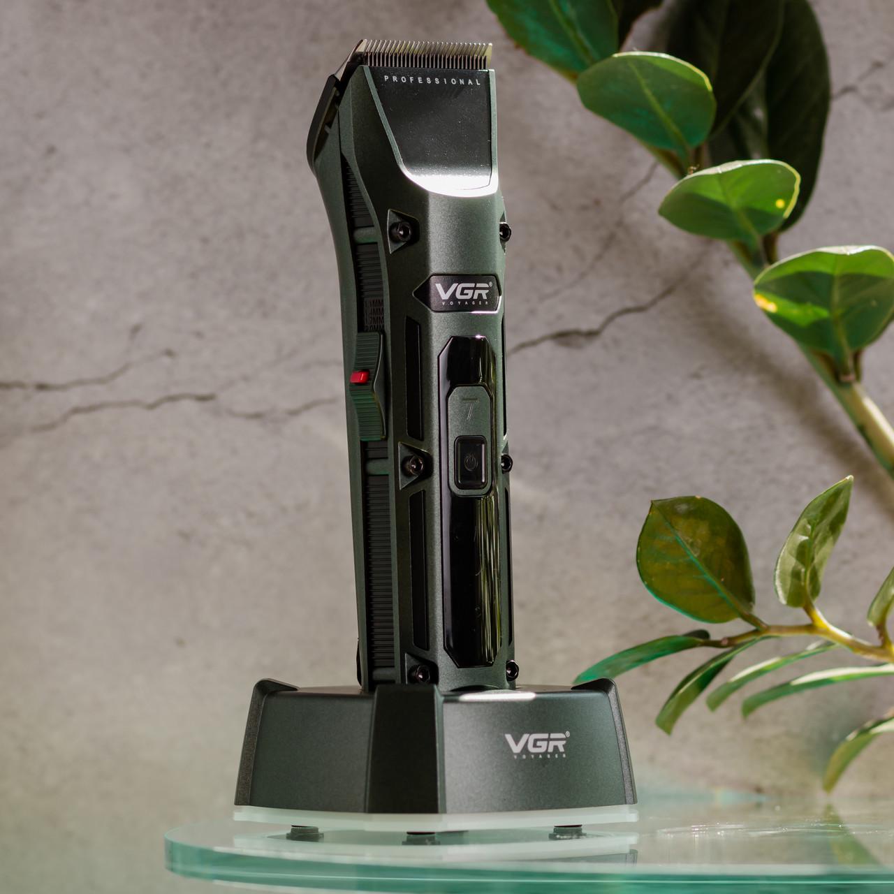 Машинка для стрижки VGR V-696 с 4 насадками (7379) - фото 8