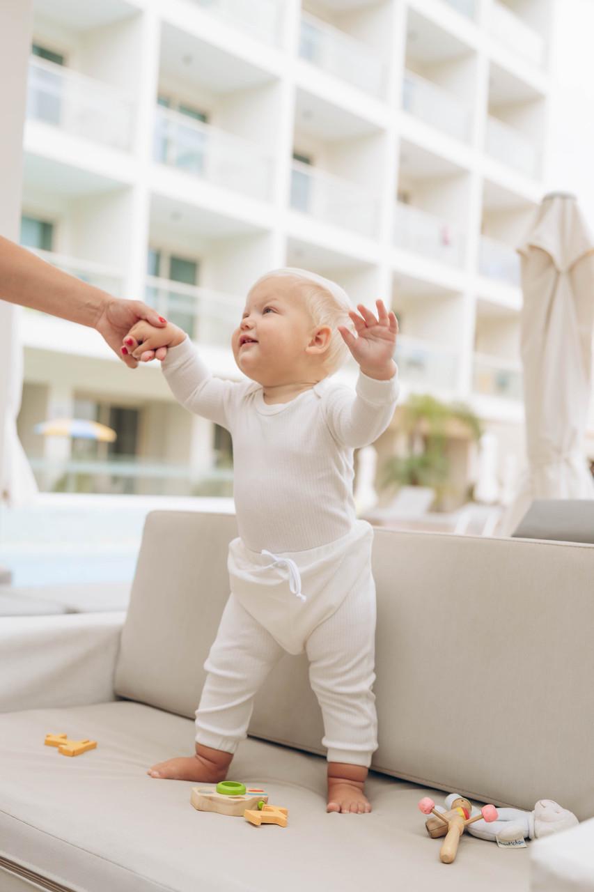 Комплект для малюка боді з довгим рукавом і штани інтерлок рубчик 62 см Молочний (2682829879) - фото 3