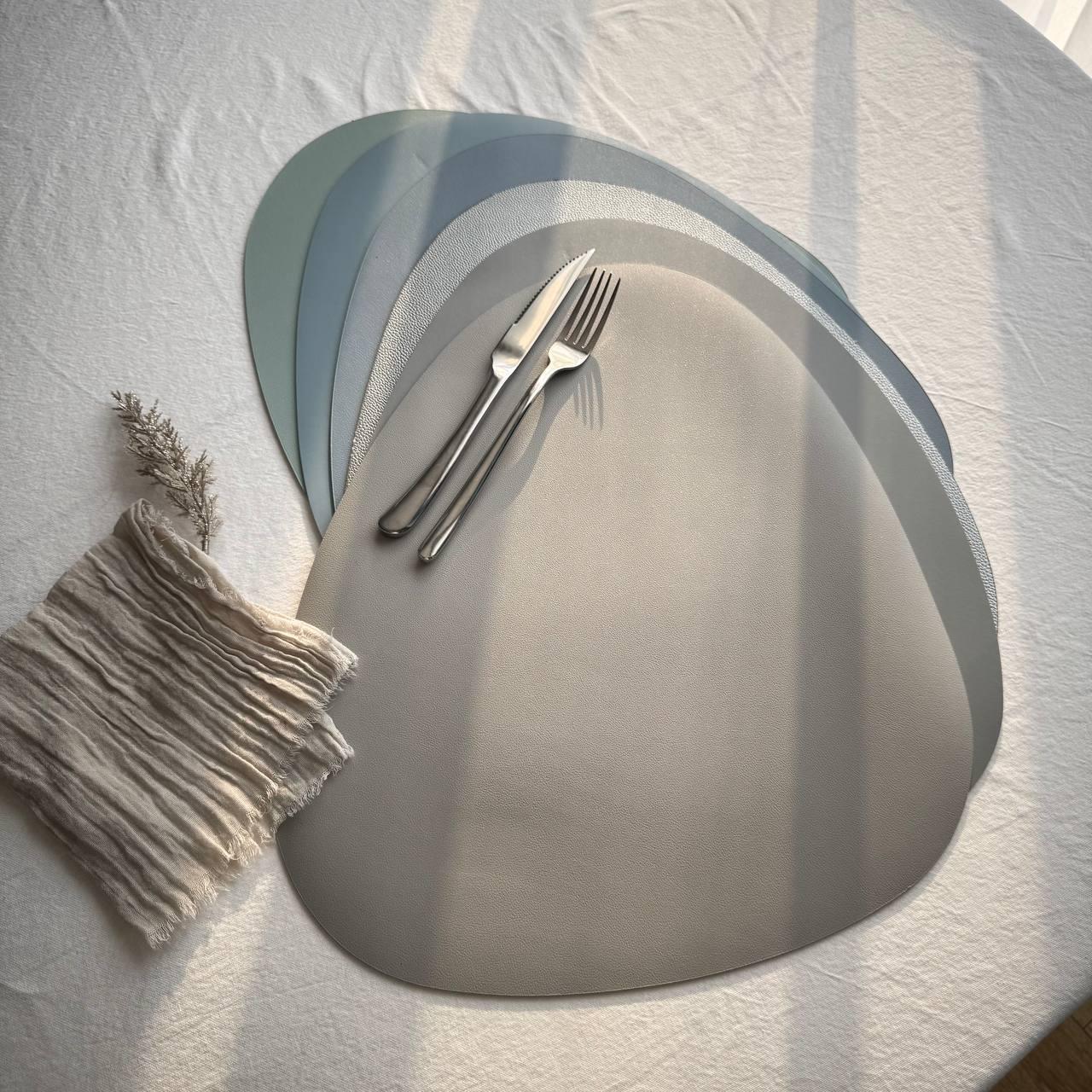 Коврик для сервировки из экокожи капля Серый (BP3321) - фото 2 Коврик для сервировки из экокожи капля Серый (BP3321) - фото 2