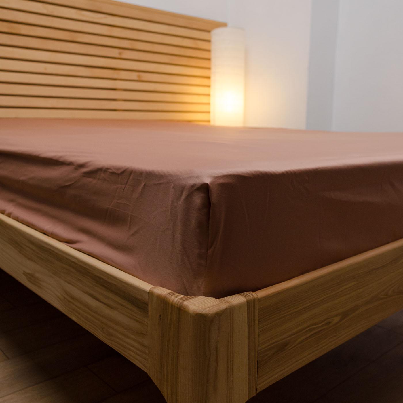 Простынь на резинке двуспальная сатин хлопок 125 г/м2 180х200х25 см Фраппе (chn-pnr-sa-180-25-frappe) - фото 4 Простынь на резинке двуспальная сатин хлопок 125 г/м2 180х200х25 см Фраппе (chn-pnr-sa-180-25-frappe) - фото 4