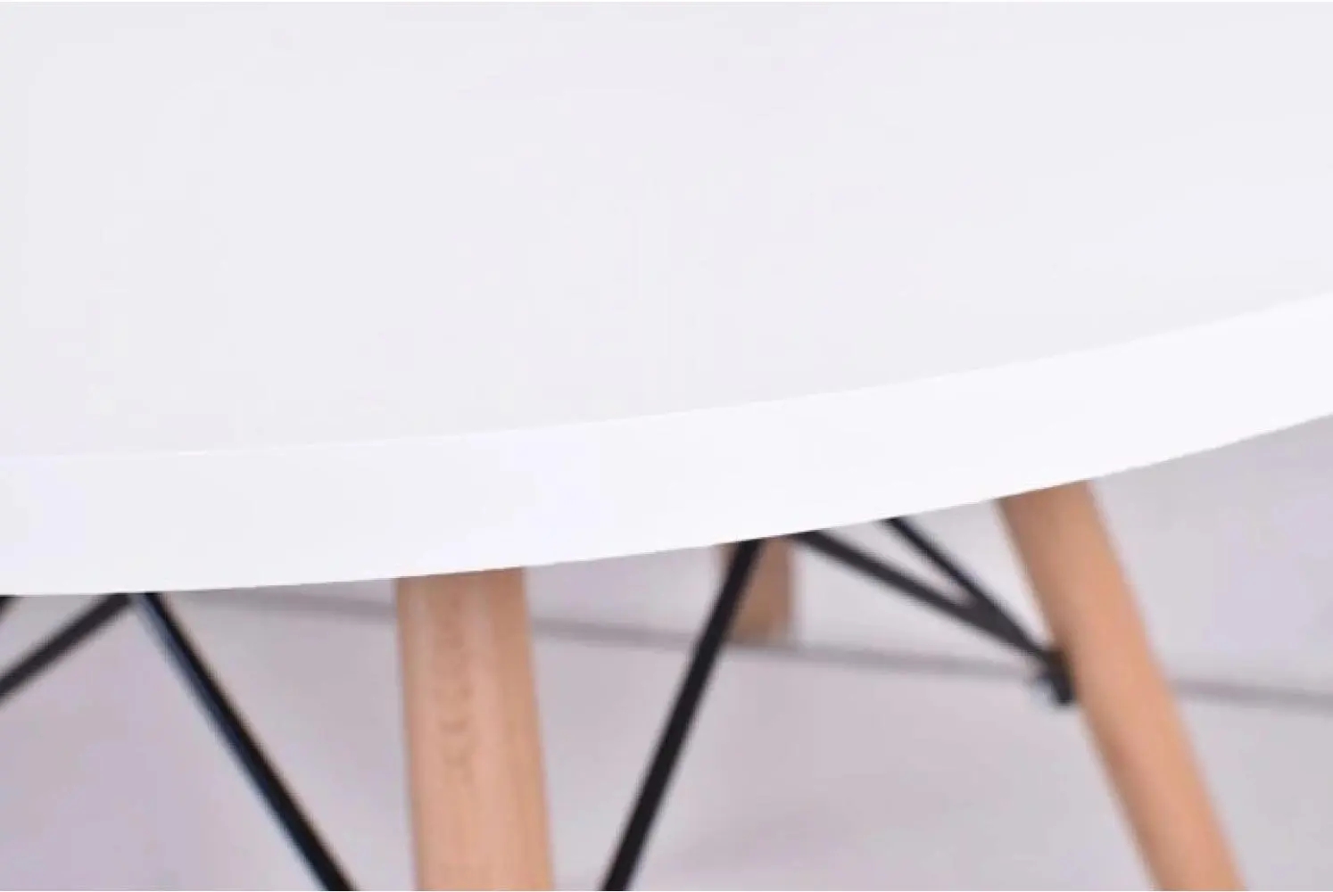 Обеденный стол круглый Bonro В-957-700 4 ножки из бука 70 см Белый (17816617) - фото 3 Обеденный стол круглый Bonro В-957-700 4 ножки из бука 70 см Белый (17816617) - фото 3