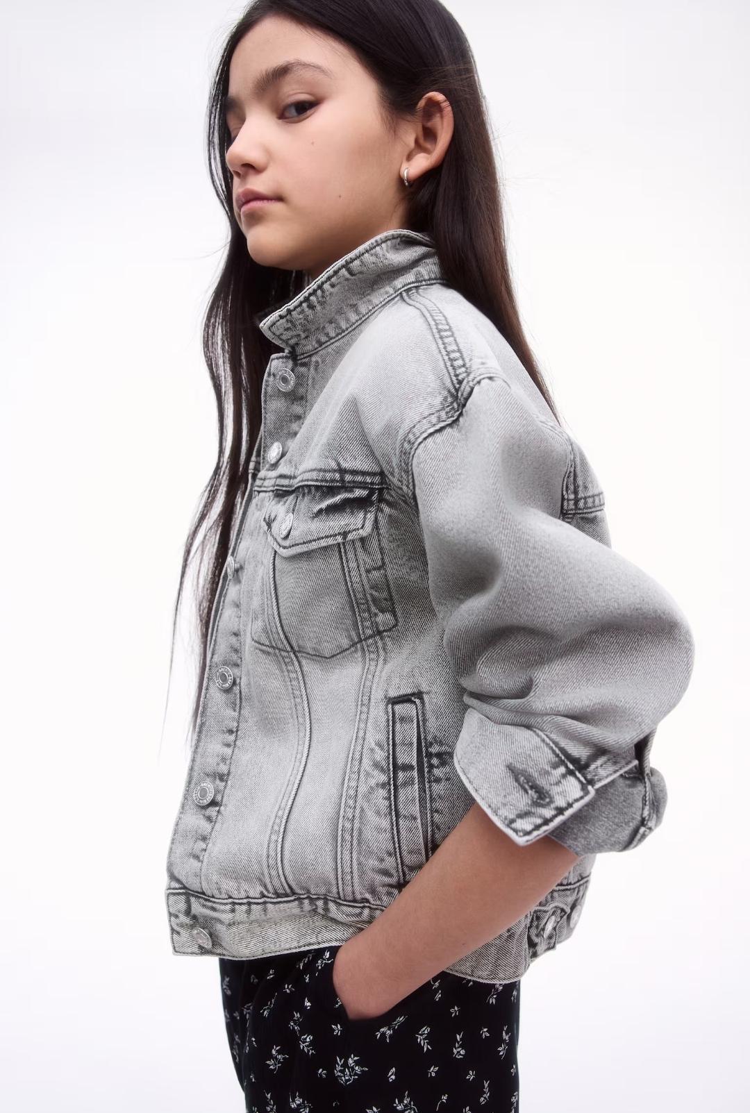 Куртка джинсова для дівчинки H&M 134 см Сірий (25072408A) - фото 3