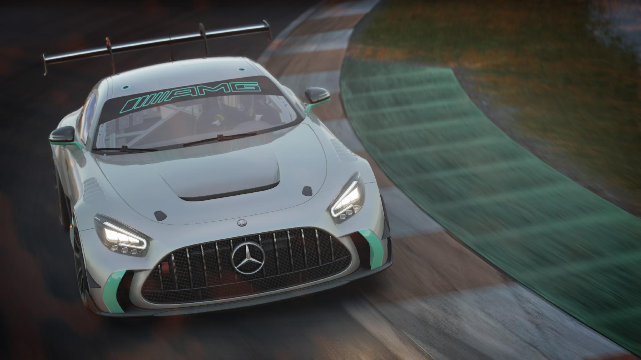 Ключ активации Assetto Corsa Competizione GT Racing Game Bundle для Xbox One/Series S/X (79349061) - фото 4