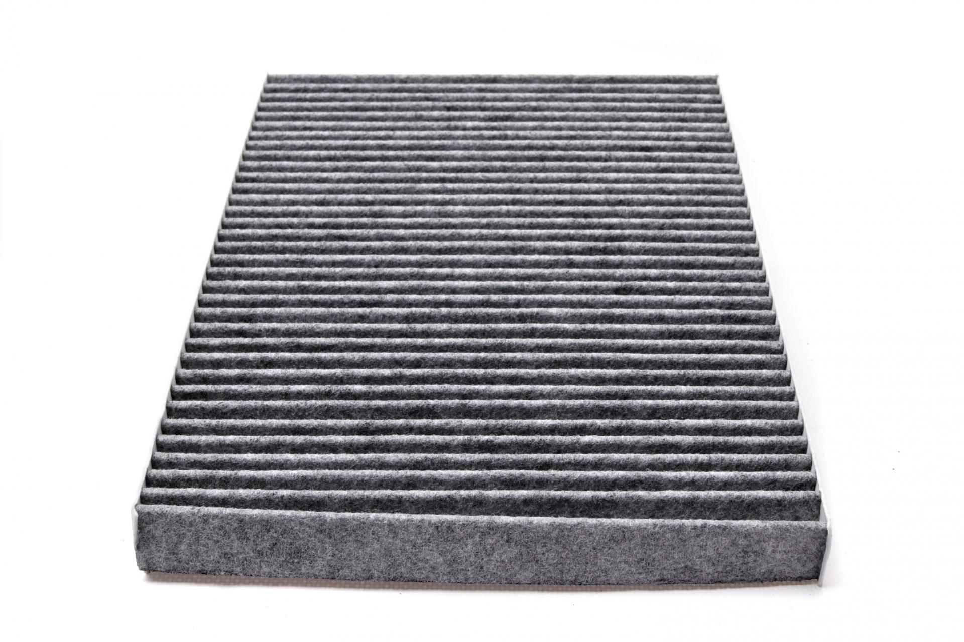 Фильтр салона PURFLUX для VW Golf 1,6/1,8/1,9SDI/1,9TDI/2,0-16V 97- угольный (AHC104)