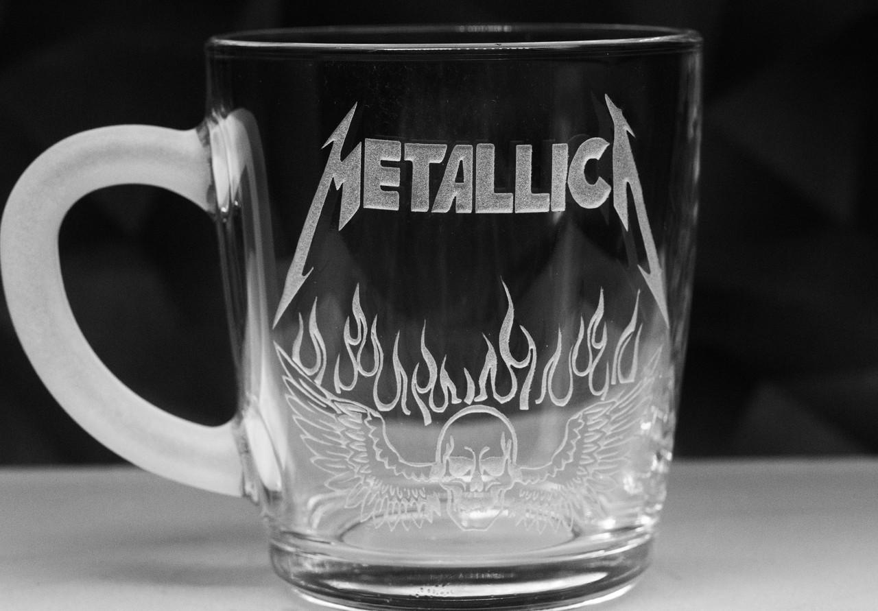 Подарочная чашка с гравировкой ''Metallica'' 320 мл (2378165071) - фото 1 Подарочная чашка с гравировкой ''Metallica'' 320 мл (2378165071) - фото 1