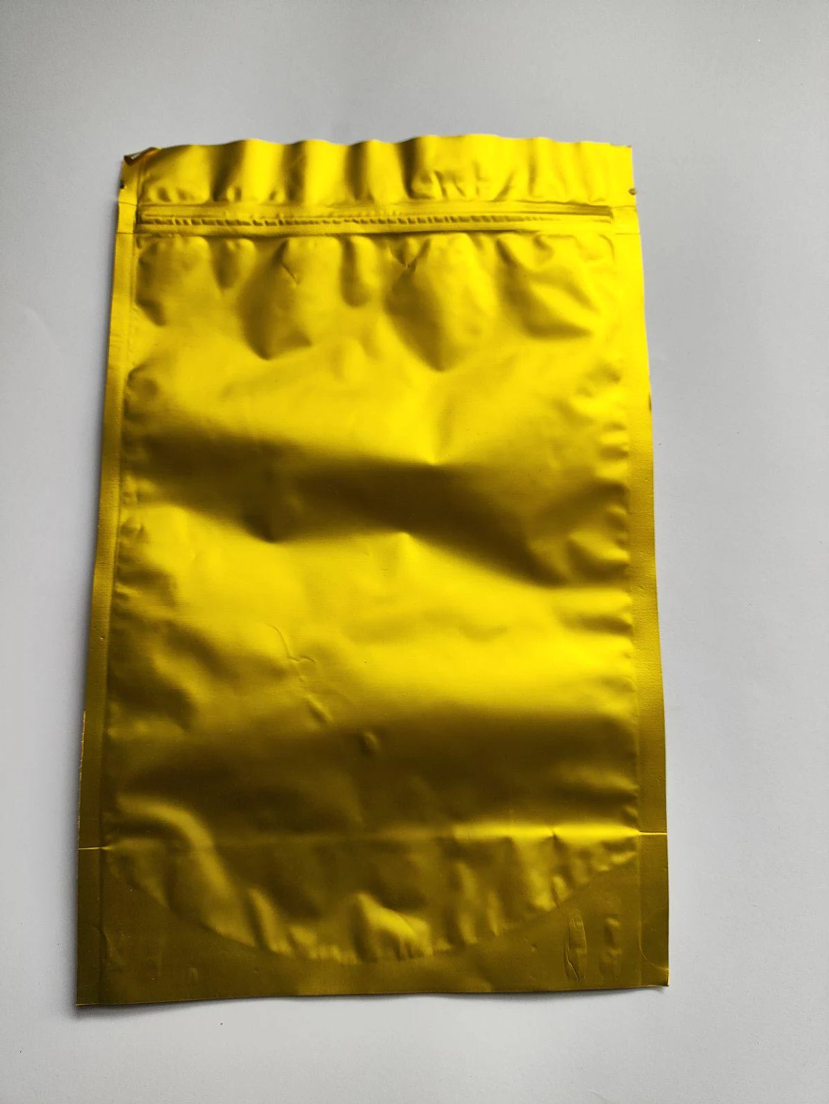 Дой-пак zip-замок 500 г 180x280x45 мм Золотистый