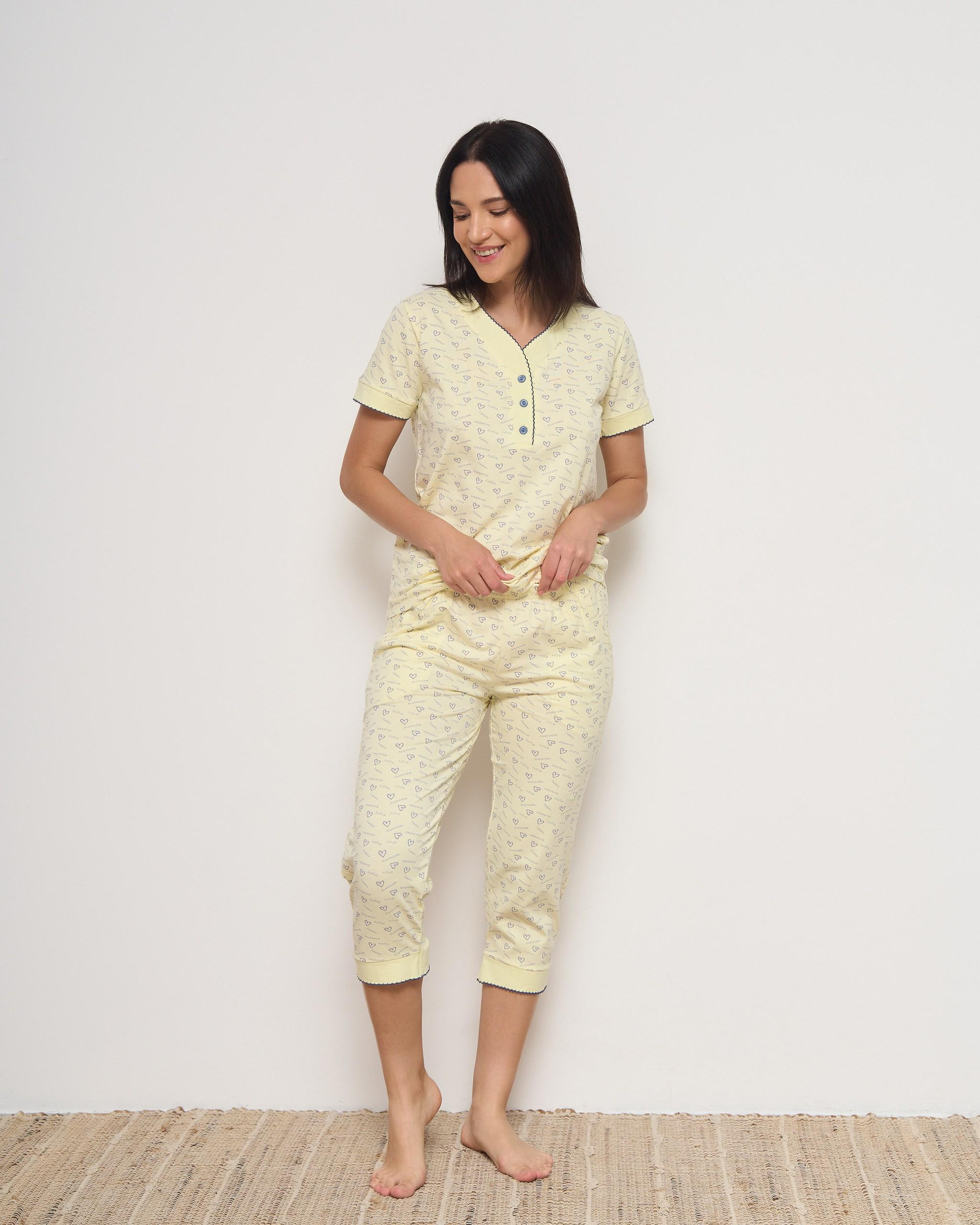 Пижама женская с капри Сердца S Желтый (82528)