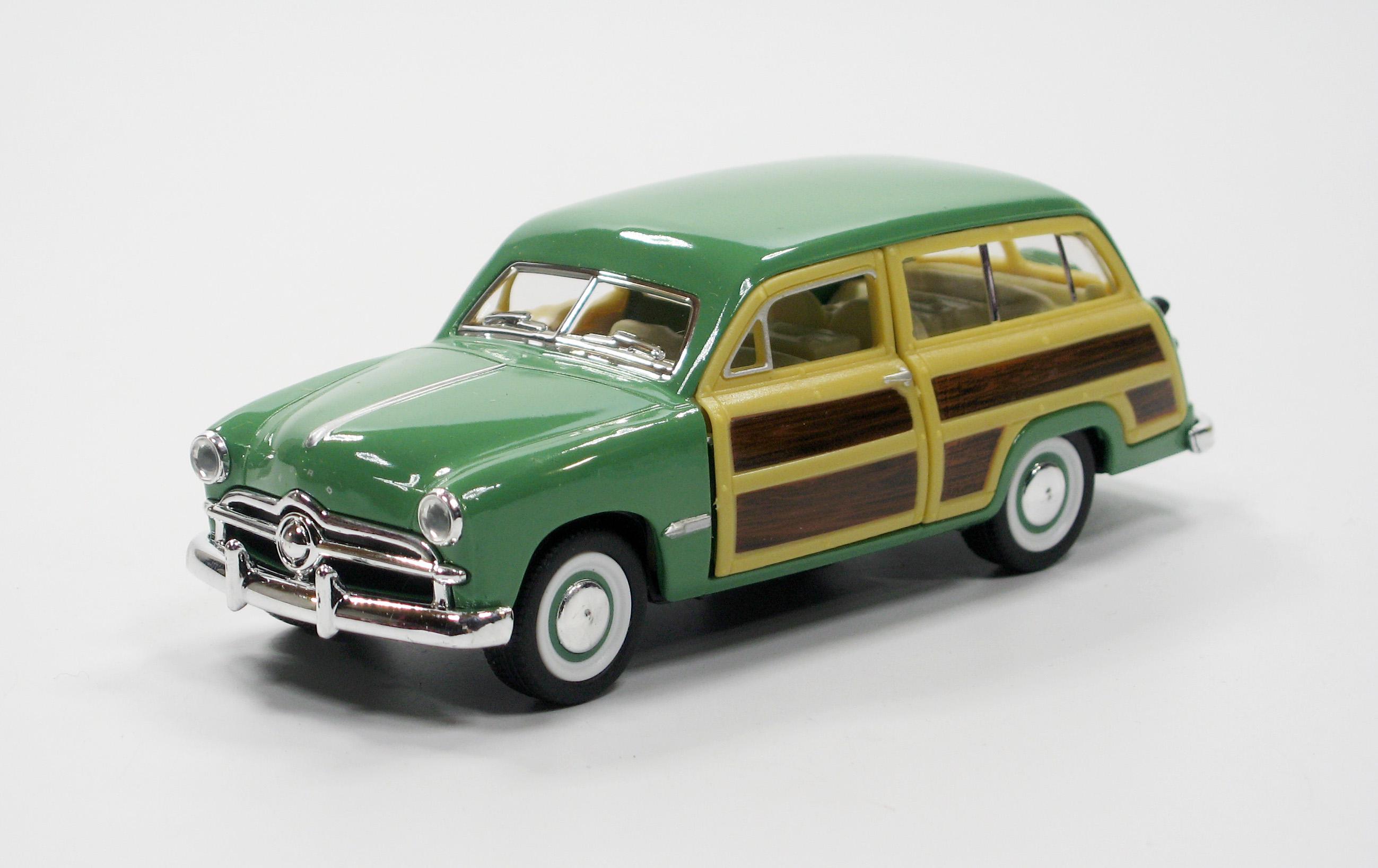 Машина металлическая KT5402W 1949 Ford Woody Wagon (KT5402W Green)