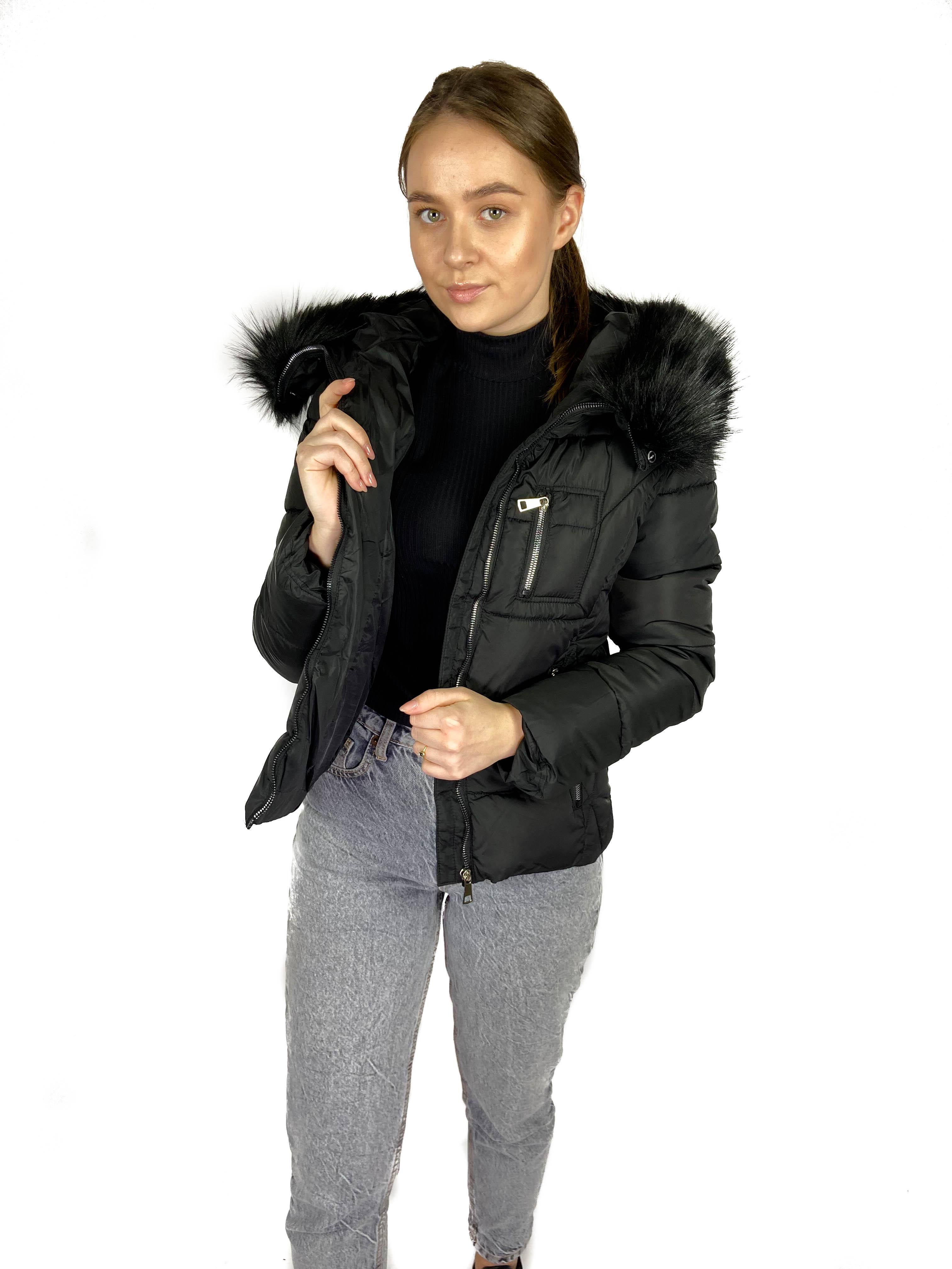 Куртка женская зимняя Ledy Yep с капюшоном L Черный (CJ332)