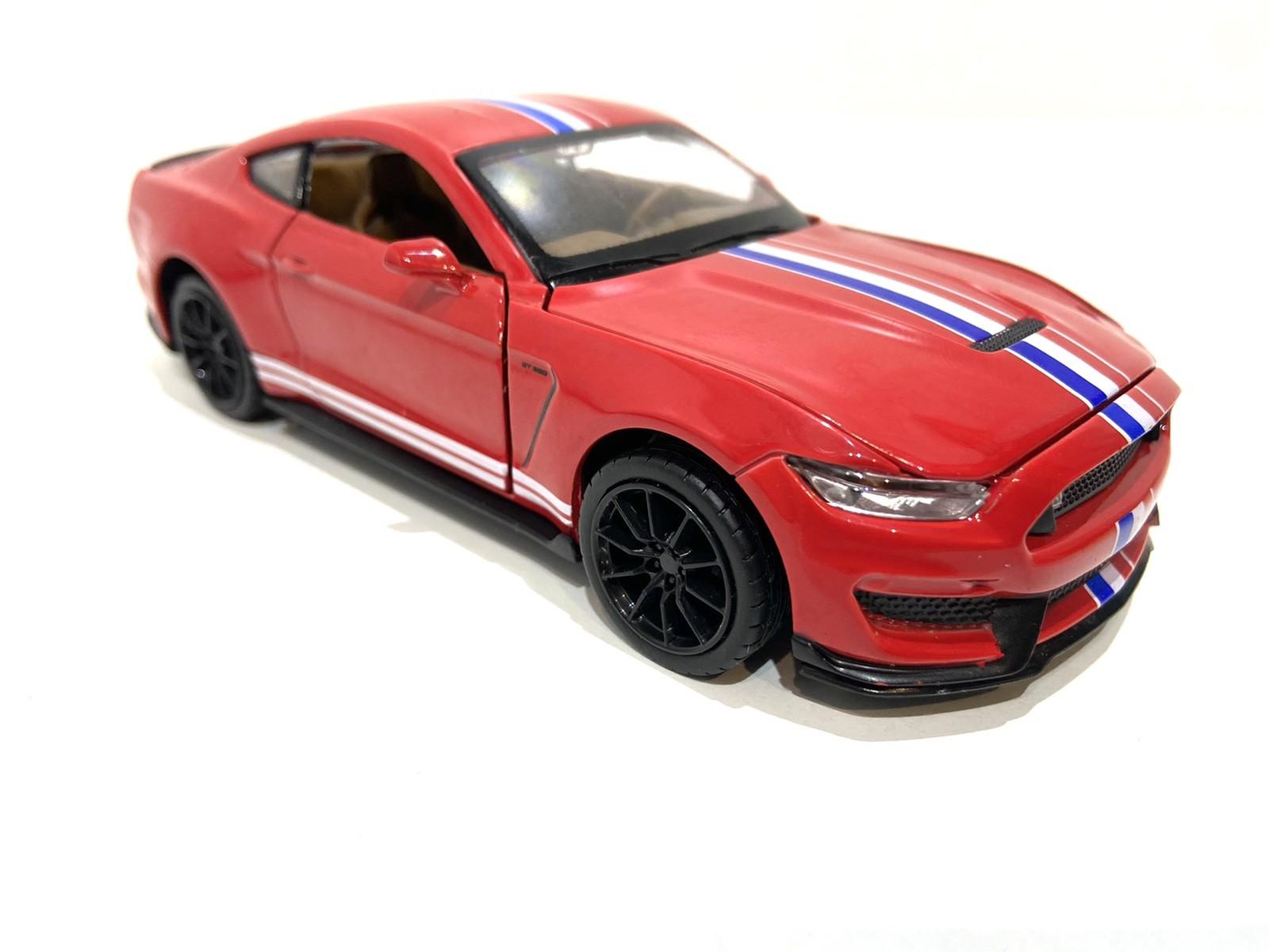 ᐉ Машина инерционная Автопром Ford Mustang Shelby GT350 1:32 Красный (6844)  • Купить в Киеве, Украине • Лучшая цена в Эпицентр