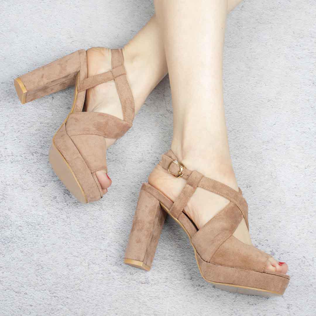 Босоножки 330847 на высоком каблуке р. 37 24 см