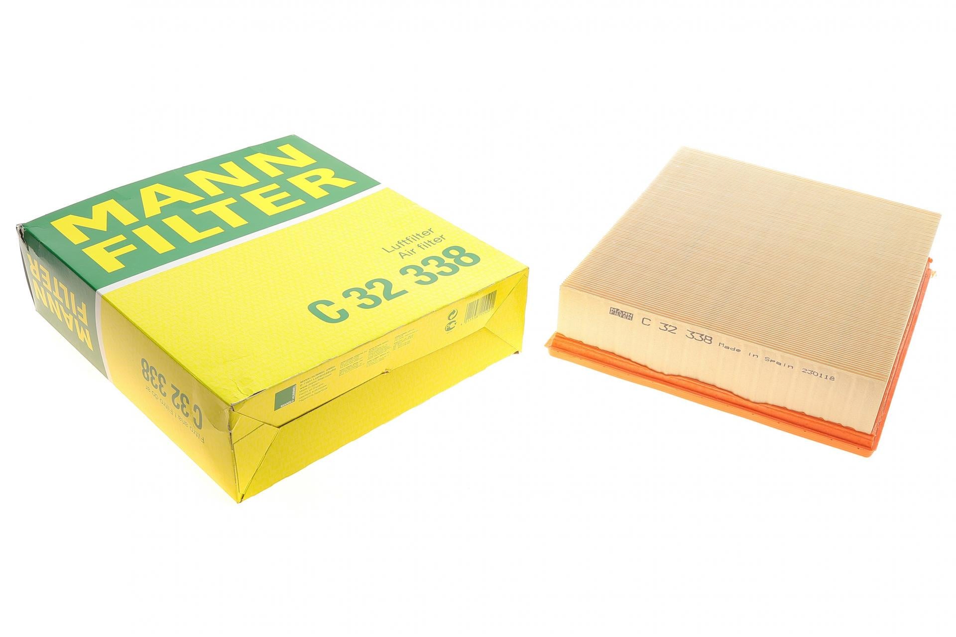 Фильтр воздушный Mann-Filter для MB Sprinter 2,3 M111/2,2CDI OM611/2,3D OM601/2,9D OM602/VW LT 2,5-2,8TDI/2,3 95-06 (C 32 338)