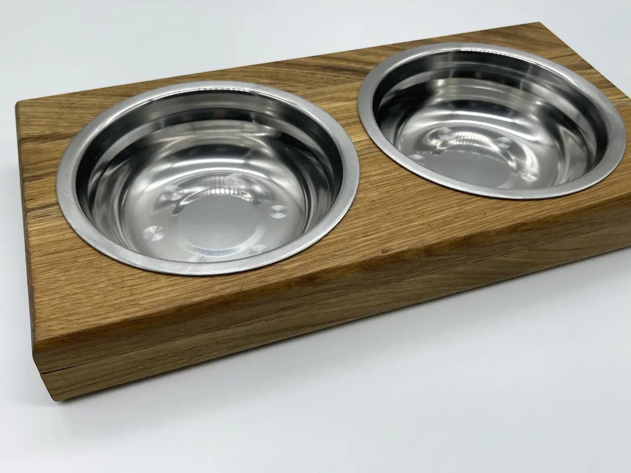 Підставка на дві миски дерев'яна для дрібних собак і котів 35х17 см Коричневий (Х-093-4) - фото 2 Підставка на дві миски дерев'яна для дрібних собак і котів 35х17 см Коричневий (Х-093-4) - фото 2