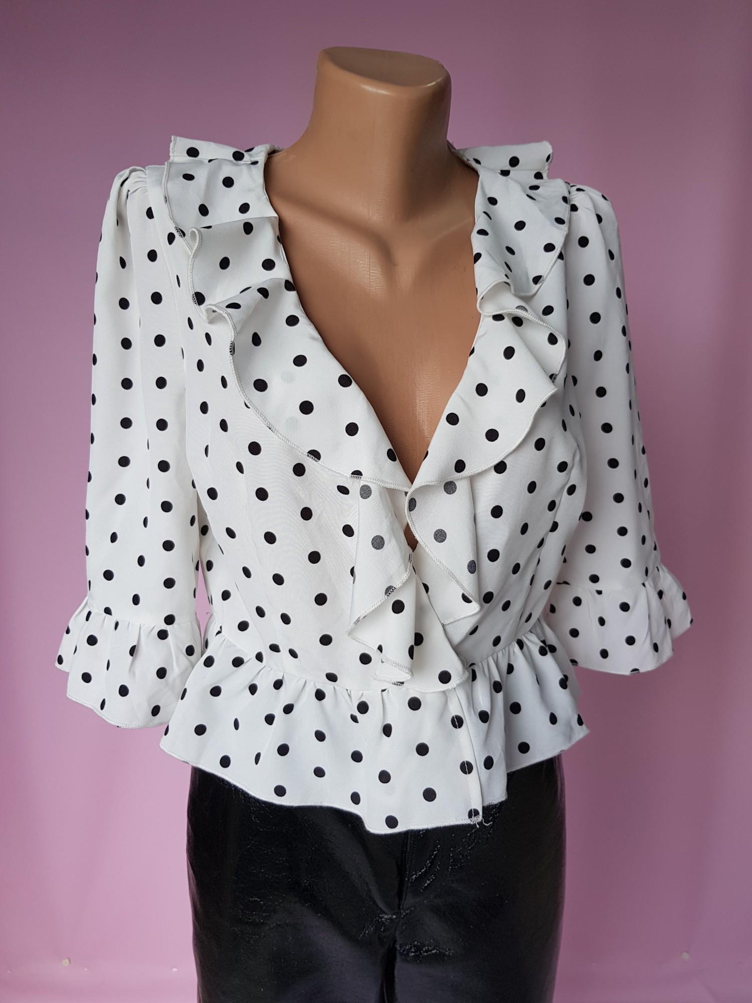 Блуза укороченная Boohoo M Белый (10268/44) - фото 2 Блуза укороченная Boohoo M Белый (10268/44) - фото 2